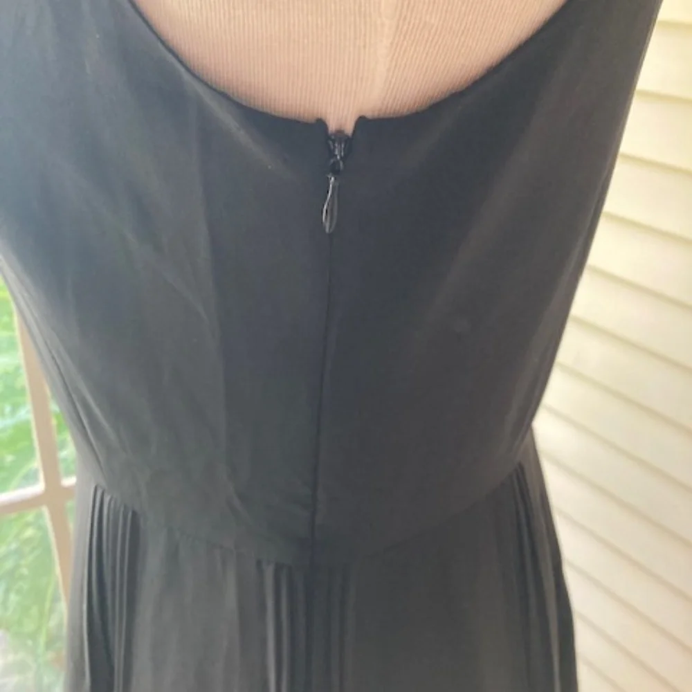 Calvin Klein "Little Black Dress" - Picture 4 of 9